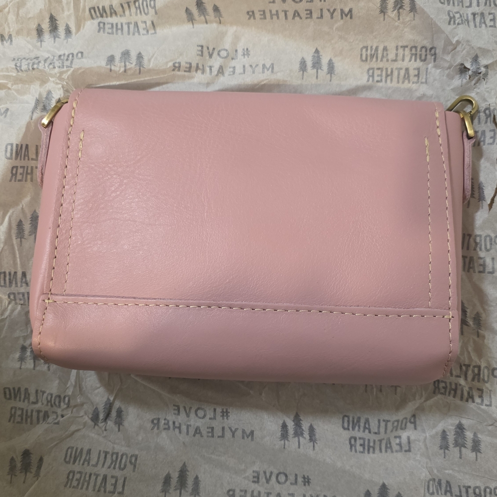 Portland Leather Blush Crossbody Bag - Picture 3 of 9